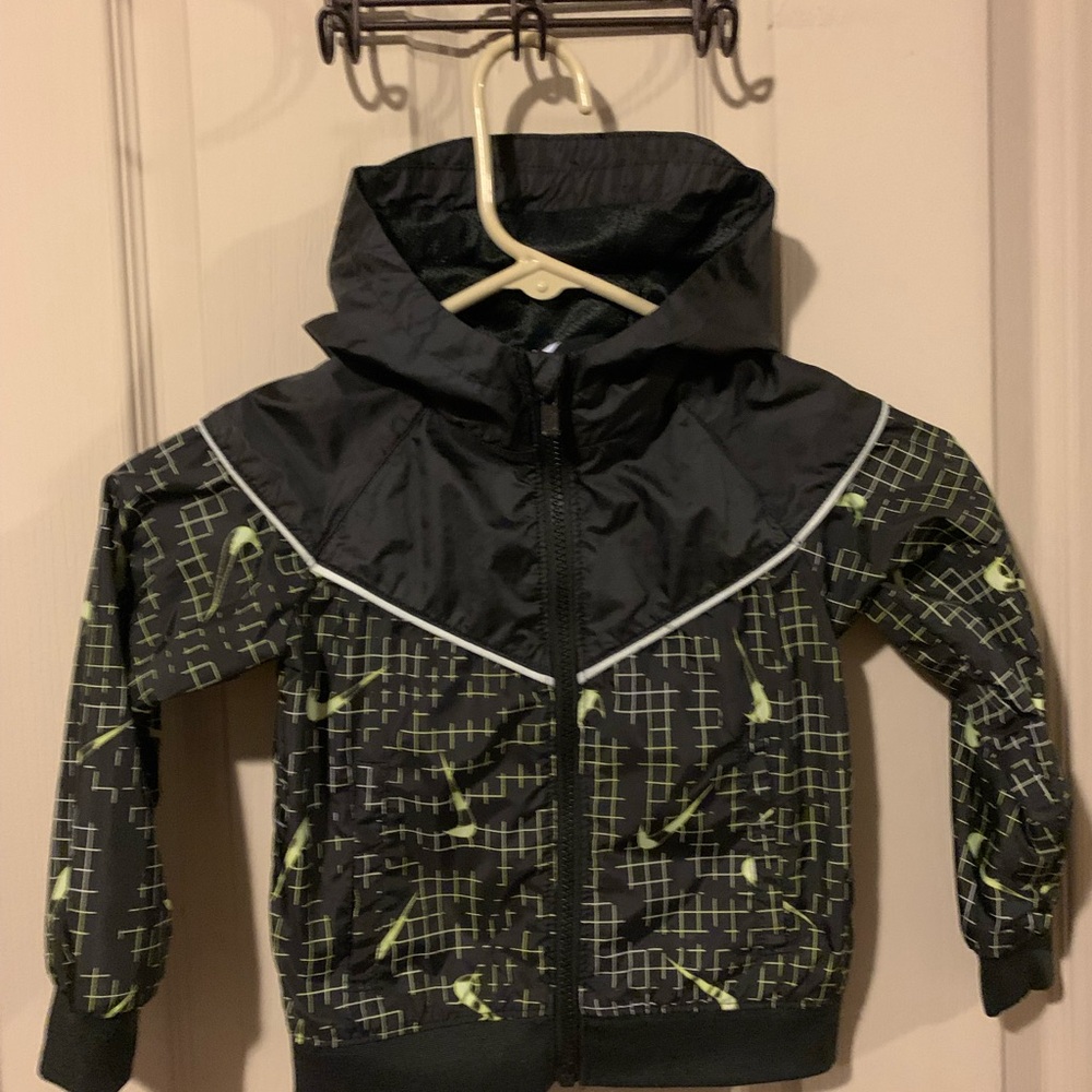 Nike windbreaker for kids